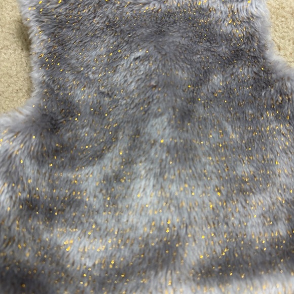 Girls toddler faux fur vest - Picture 5 of 5